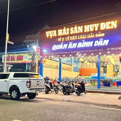 Quán hải sản Xuyên mộc
